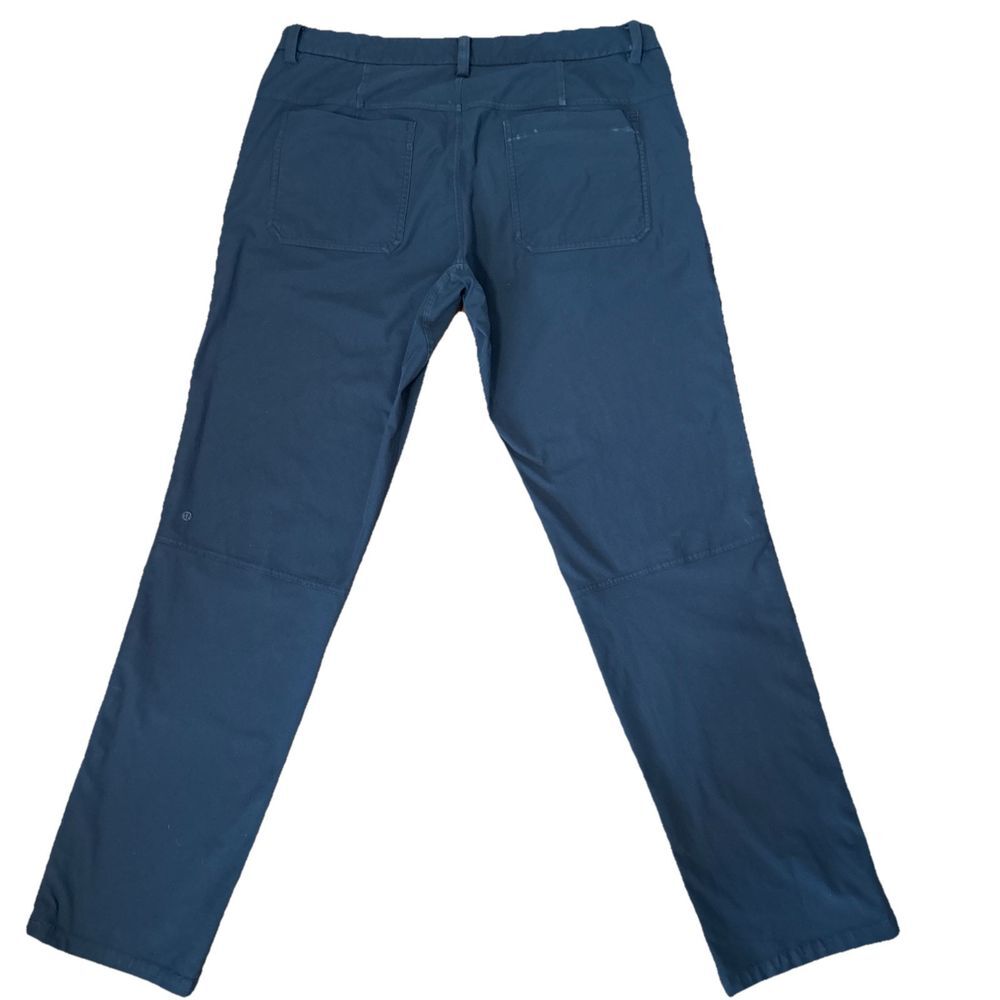 Lululemon Men's ABC Pant Classic  Size 36 Navy